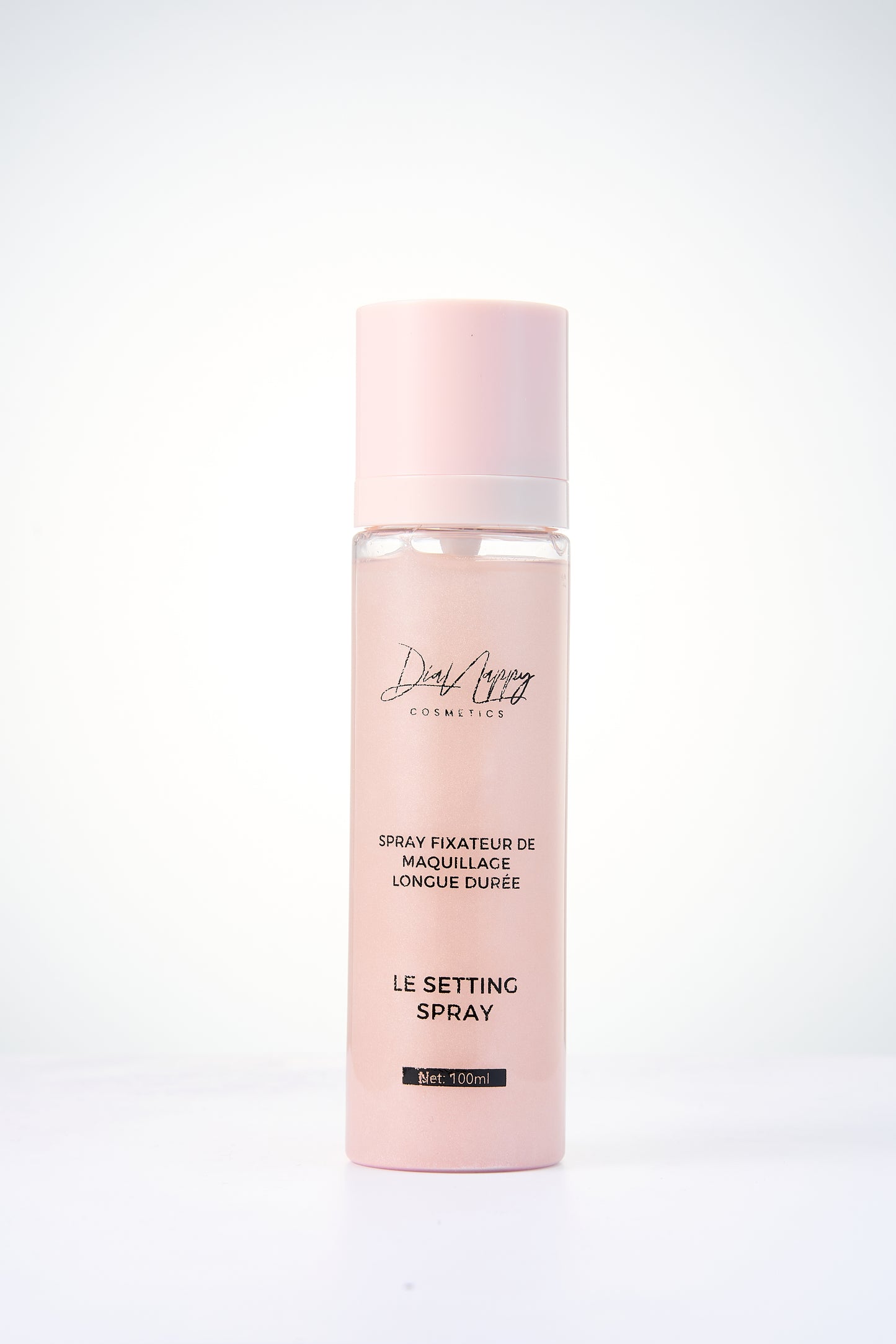 Le spray fixateur de maquillage longue durée